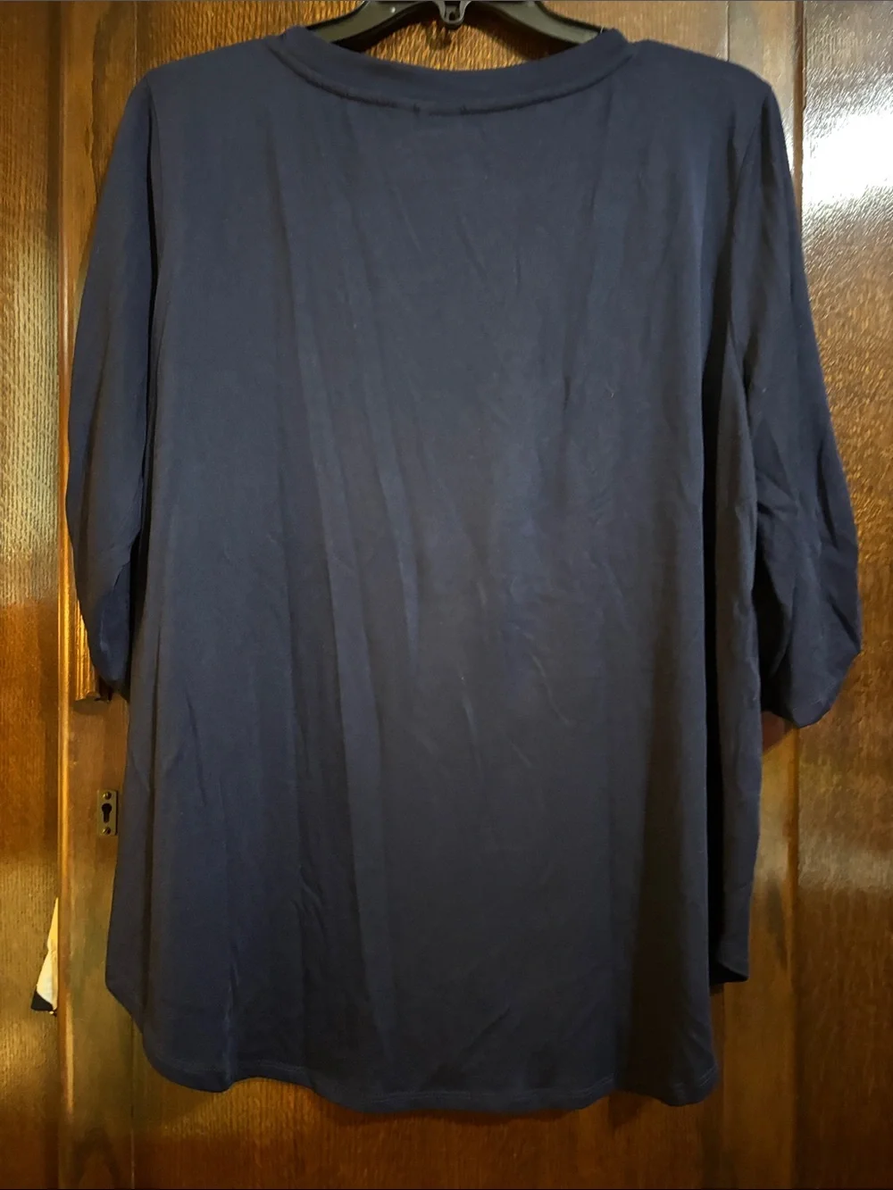 Kaari Navy V-Neck Roll-Tab Sleeve Tunic - Picture 5 of 8